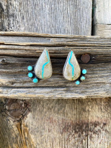 Royston Ribbon Turquoise Earrings E0046